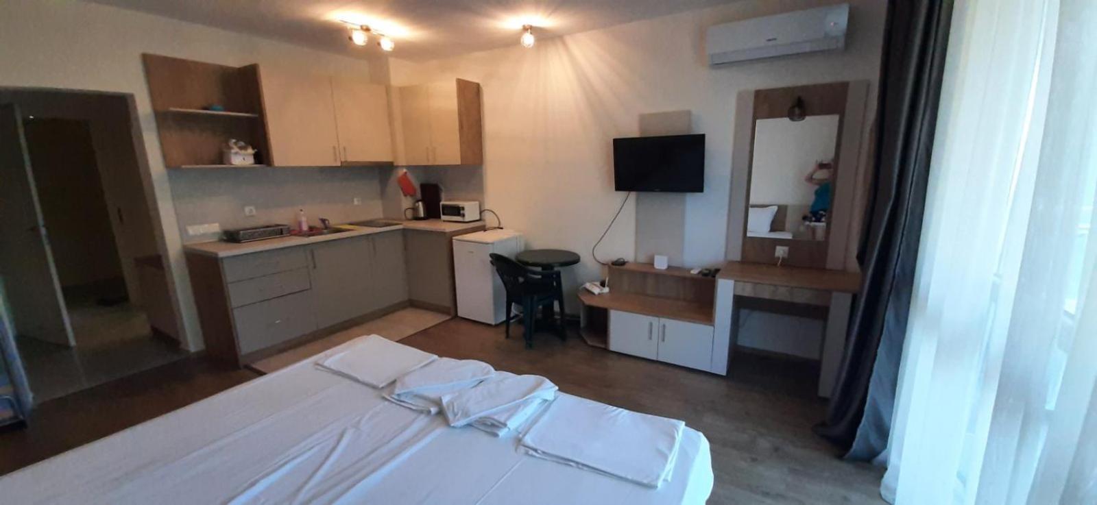 Алюр Студио Приморско - Studio Allure Primorsko Apartment ภายนอก รูปภาพ